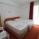 호텔 Kanarya Çeşme