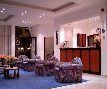 Kanarya Hotel
