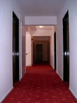 Kanarya Hotel