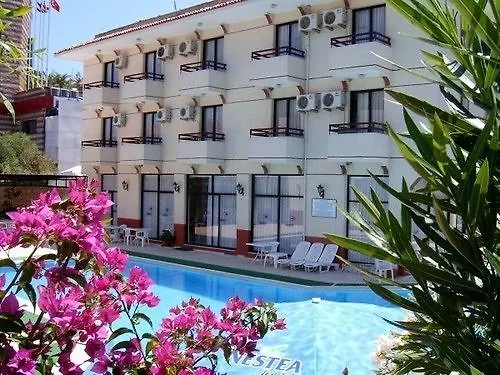 Hotel Kanarya Çeşme